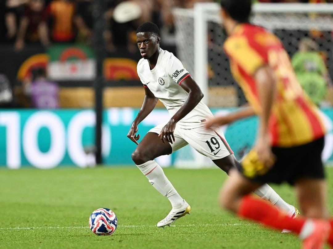 Mercato : Mamadou Sarr quitte Strasbourg et revient à Chelsea (officiel)