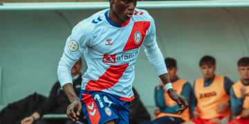 Mercato : L’ancien de Ferus de Foot, Cheikh Mbacké Sall signe trois ans à Granada CF et rejoint Motril en prêt - wiwsport