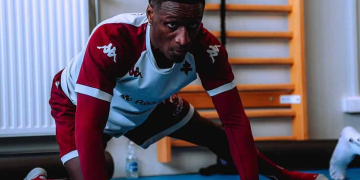 Mercato : Bouna Sarr va officiellement signer son retour au FC Metz - wiwsport