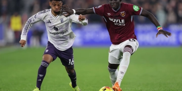 Premier League : West Ham laisse filer la victoire face à Manchester United - wiwsport