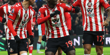 Premier League : Le doublé d'Habib Diarra (Sunderland) contre Burnley en vidéo - wiwsport