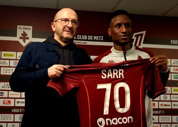 « Je me sens bien, c'est un nouveau départ pour moi » : De retour à Metz après plus de deux ans sans jouer, Bouna Sarr rassure sur sa forme physique - wiwsport
