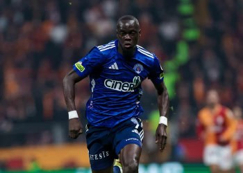Mercato : Mamadou Fall quitte Kasımpaşa pour la D2 turque - wiwsport