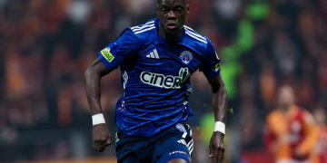 Mercato : Mamadou Fall quitte Kasımpaşa pour la D2 turque - wiwsport