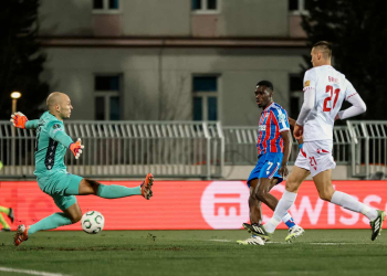 « Il réalise une saison fantastique » : Oliver Glasner souligne l’importance d'Ismaïla Sarr - wiwsport
