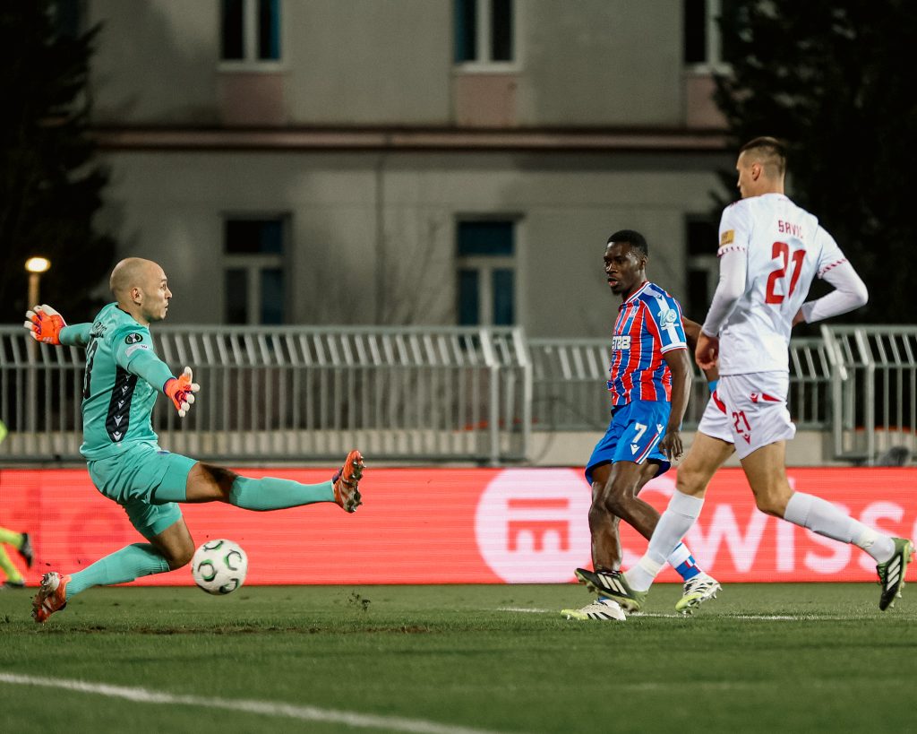 Ligue Conférence : En vidéo, l'ouverture du score d'Ismaïla Sarr pour Crystal Palace face à Zrinjski Mostar - wiwsport Ligue Conférence : En vidéo, l'ouverture du score d'Ismaïla Sarr pour Crystal Palace face à Zrinjski Mostar - wiwsport