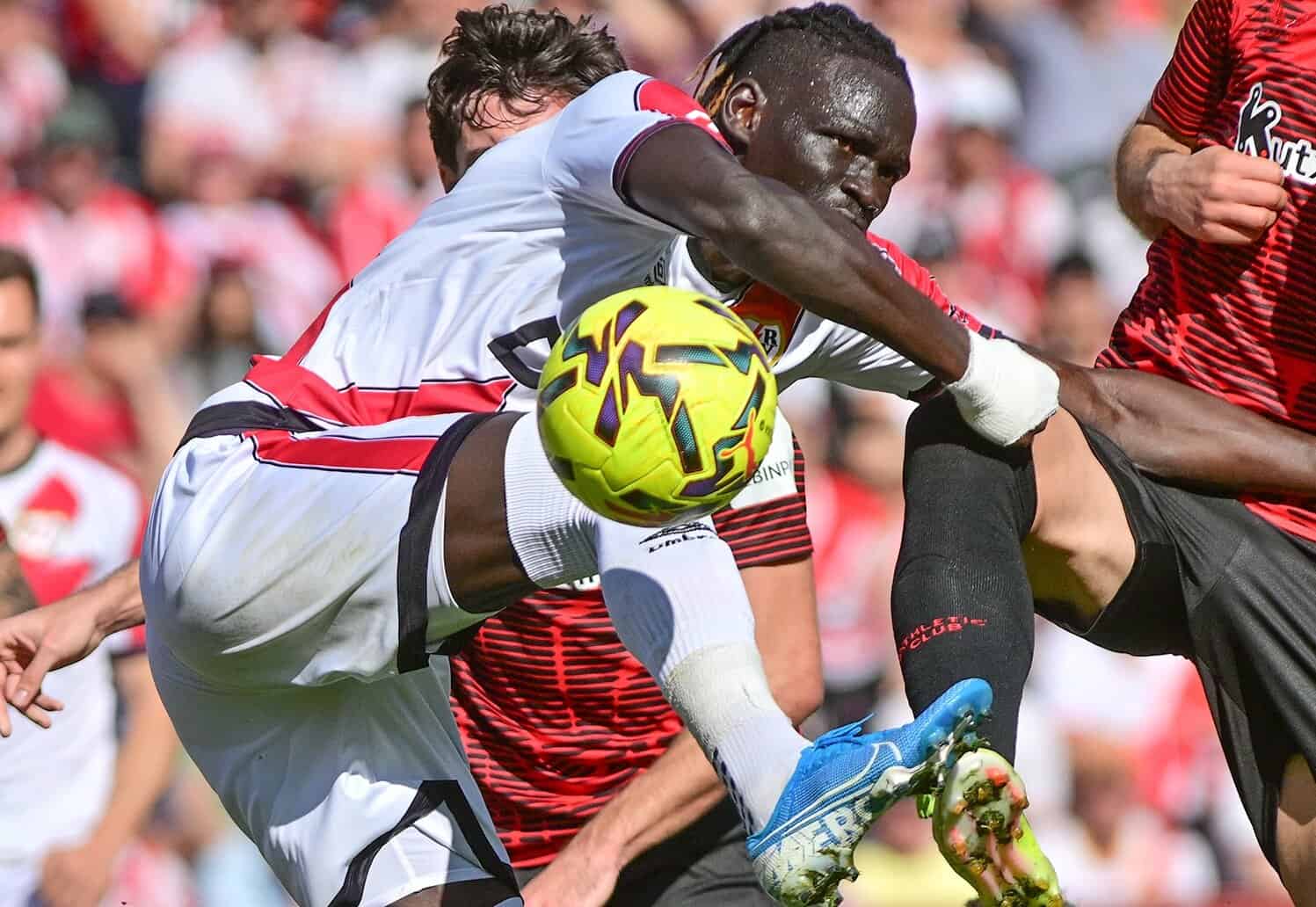 LaLiga : Le Rayo Vallecano de Nobel Mendy et Pathé Ciss partage les points avec l'Athletic Bilbao - wiwsport LaLiga : Le Rayo Vallecano de Nobel Mendy et Pathé Ciss partage les points avec l'Athletic Bilbao - wiwsport