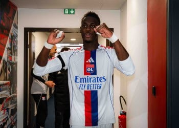 Moussa Niakhaté : «  C’est exceptionnel, dix matchs sans défaite auraient été très bien mais là dix victoires de suite c’est super » - wiwsport