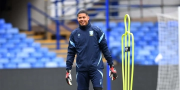 Mercato : Absent des terrains depuis plus d'un an et écarté à Middlesbrough, Seny Dieng a enfin trouvé un (improbable) point de chute - wiwsport