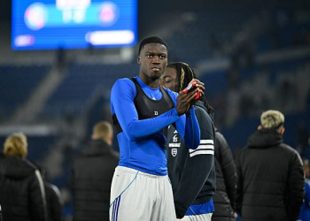 Strasbourg : « S’il part, nous nous adapterons », L’entraîneur Gary O'Neil évoque un potentiel retour de Mamadou Sarr à Chelsea - wiwsport
