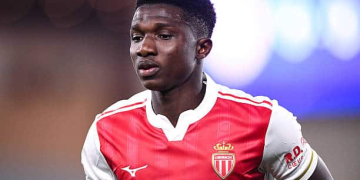 Ligue des Champions / Monaco - PSG : Lamine Camara titulaire, Krepin Diatta et Ibrahim Mbaye remplaçants - wiwsport