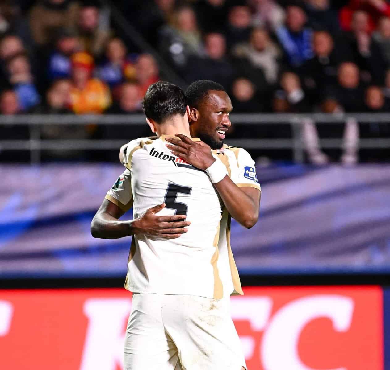 Coupe de France : Lens élimine Troyes grâce à un doublé d'Abdallah Sima - wiwsport Coupe de France : Lens élimine Troyes grâce à un doublé d'Abdallah Sima - wiwsport