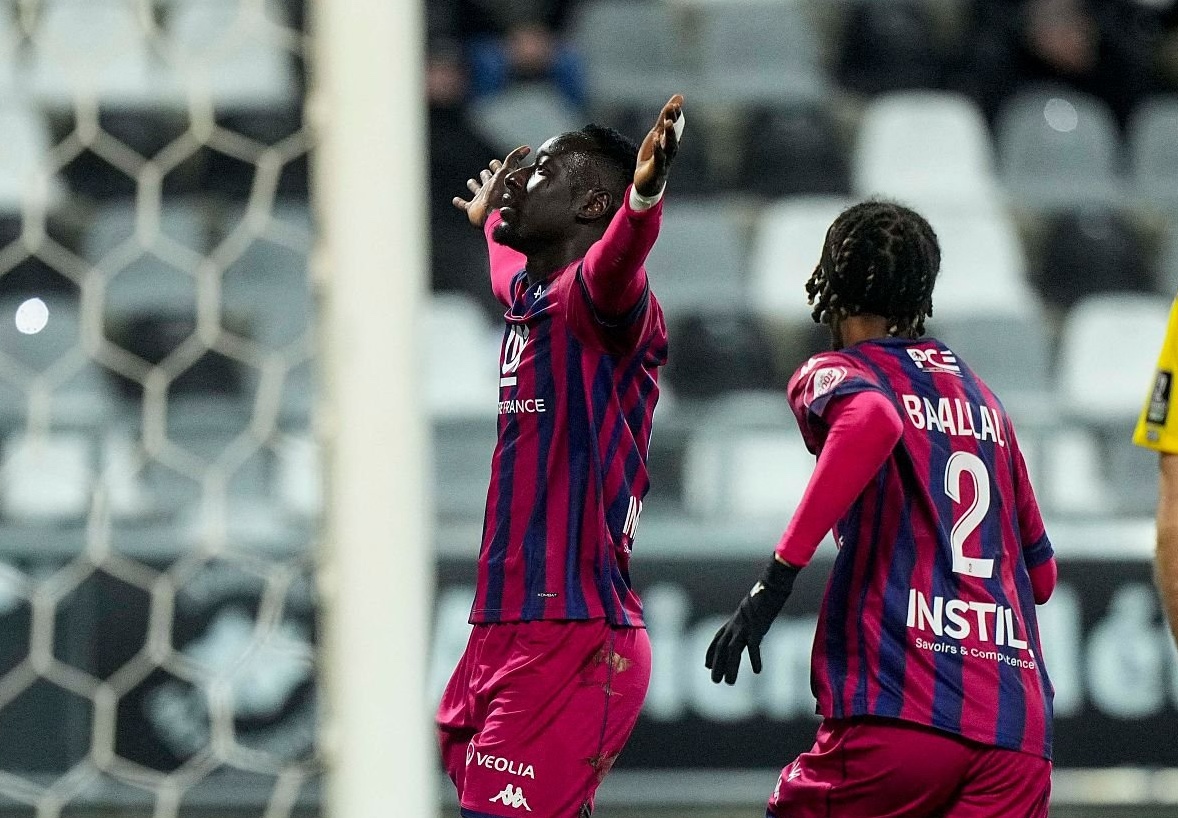 Ligue 2 : Malgré un triplé de Famara Diedhiou, Clermont s’incline à Amiens