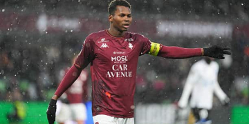 « Si on n’avait pas de l'espoir, on ne viendrait même pas à l’entraînement » : Habib Diallo croit encore au maintien du FC Metz en Ligue 1 - wiwsport