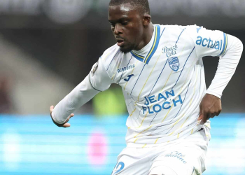 Ligue 1 : Lorient rattrape Nice avec un but de Bamba Dieng - wiwsport