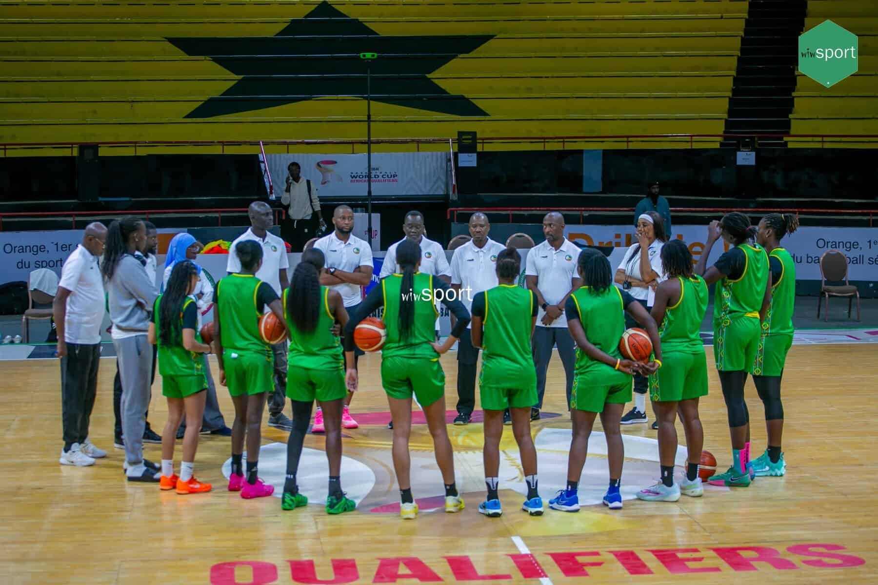 Tout en images : Découvrez le premier entraînement des Lionnes en préparation du Tournoi Qualificatif de la Coupe du monde féminine - wiwsport