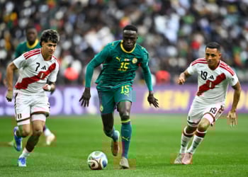 Sénégal – Pérou : Les champions d'Afrique mènent à la pause grâce à Nicolas Jackson - wiwsport