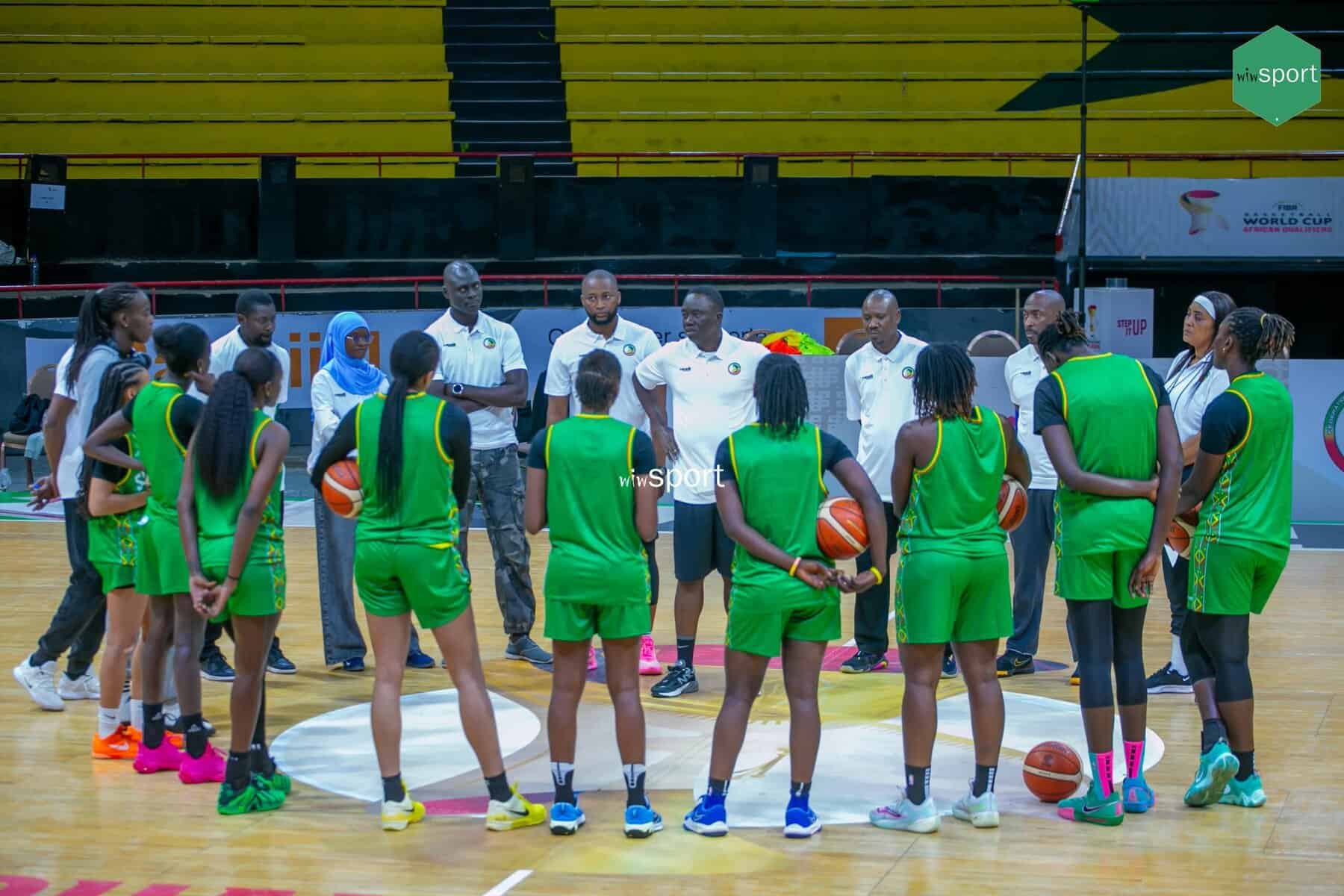 Tout en images : Découvrez le premier entraînement des Lionnes en préparation du Tournoi Qualificatif de la Coupe du monde féminine - wiwsport