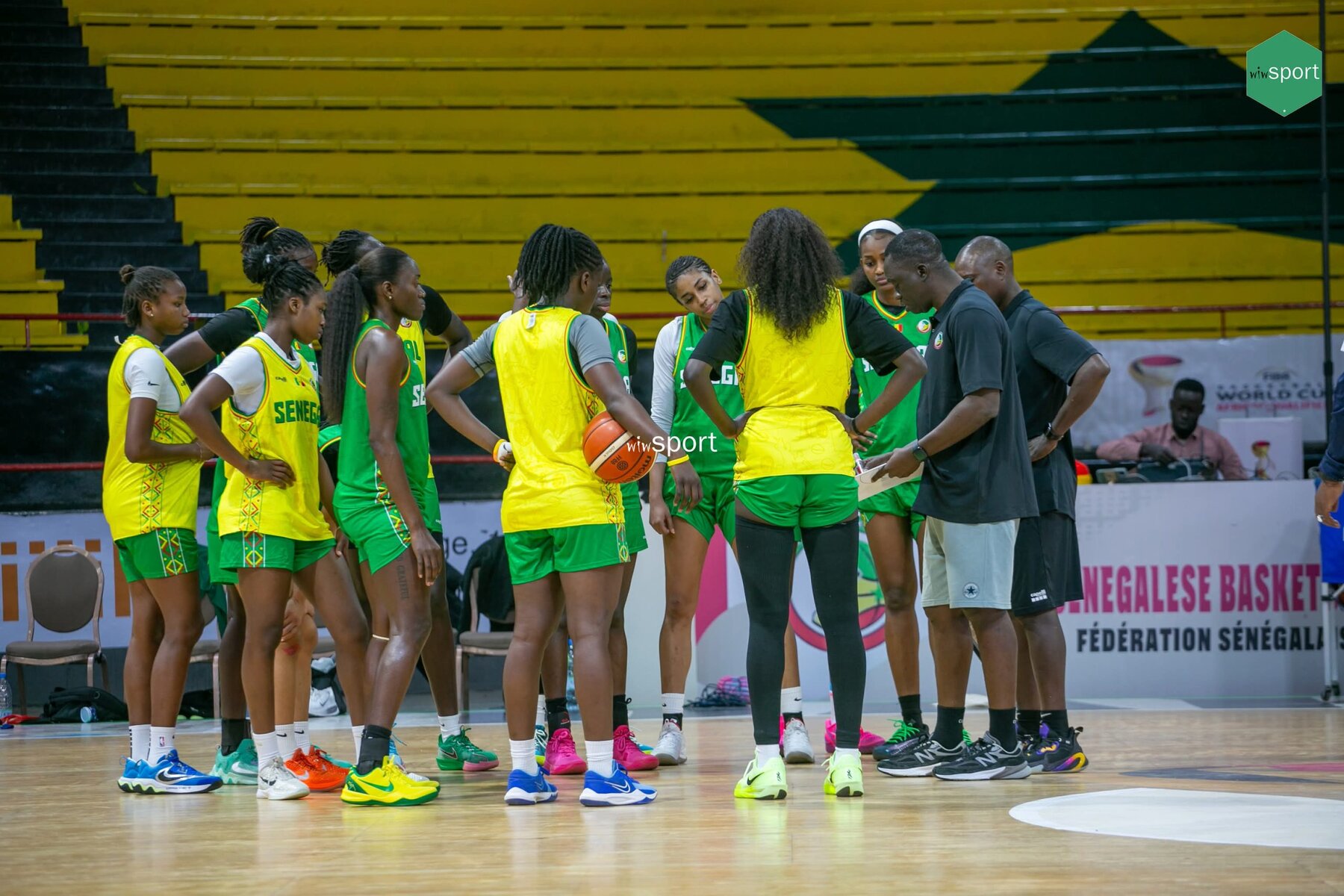 Basket – Tournoi qualificatif Coupe du Monde 2026 : Cheikh Sarr réduit sa liste à 13 Lionnes ! - wiwsport Basket – Tournoi qualificatif Coupe du Monde 2026 : Cheikh Sarr réduit sa liste à 13 Lionnes ! - wiwsport