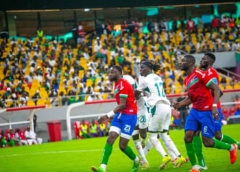 Sénégal vs Gambie : La Gambie profite d’une erreur de Yehvann Diouf et relance le match (2-1) - wiwsport
