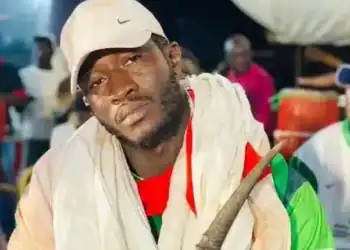 Choc du 19 avril prochain - Ada Fass promet l'enfer à Eumeu Sène : "Je vais le corriger et le battre à plate couture" - wiwsport