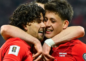 Barrages Mondial 2026 : La Turquie assure contre la Roumanie et se qualifie en finale - wiwsport