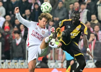 Ligue Conférence : Le Rayo Vallecano de Pathé Ciss et Nobel Mendy s'impose contre Samsunspor de Chérif Ndiaye et fait un grand pas vers les quarts de finale - wiwsport