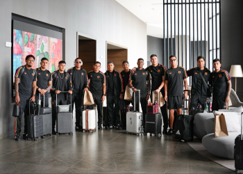 Le Pérou arrive à Paris pour son match amical face au Sénégal - wiwsport