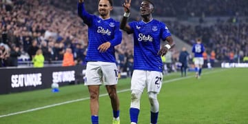LIVERPOOL, ENGLAND - MARCH 21: Iliman Ndiaye of Everton (L) celebrates with Idrissa Gueye of Everton after scoring their 3rd goal during the Premier League match between Everton and Chelsea at Hill Dickinson Stadium on March 21, 2026 in Liverpool, United Kingdom. (Photo by Simon Stacpoole/Offside/Offside via Getty Images)