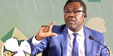 CAF : Le Secrétaire Général Véron Mosengo-Omba annonce sa démission ! - wiwsport