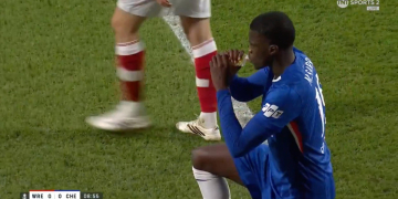 FA Cup : Le match Wrexham - Chelsea stoppé temporairement pour permettre à Mamadou Sarr de rompre son jeûne - wiwsport
