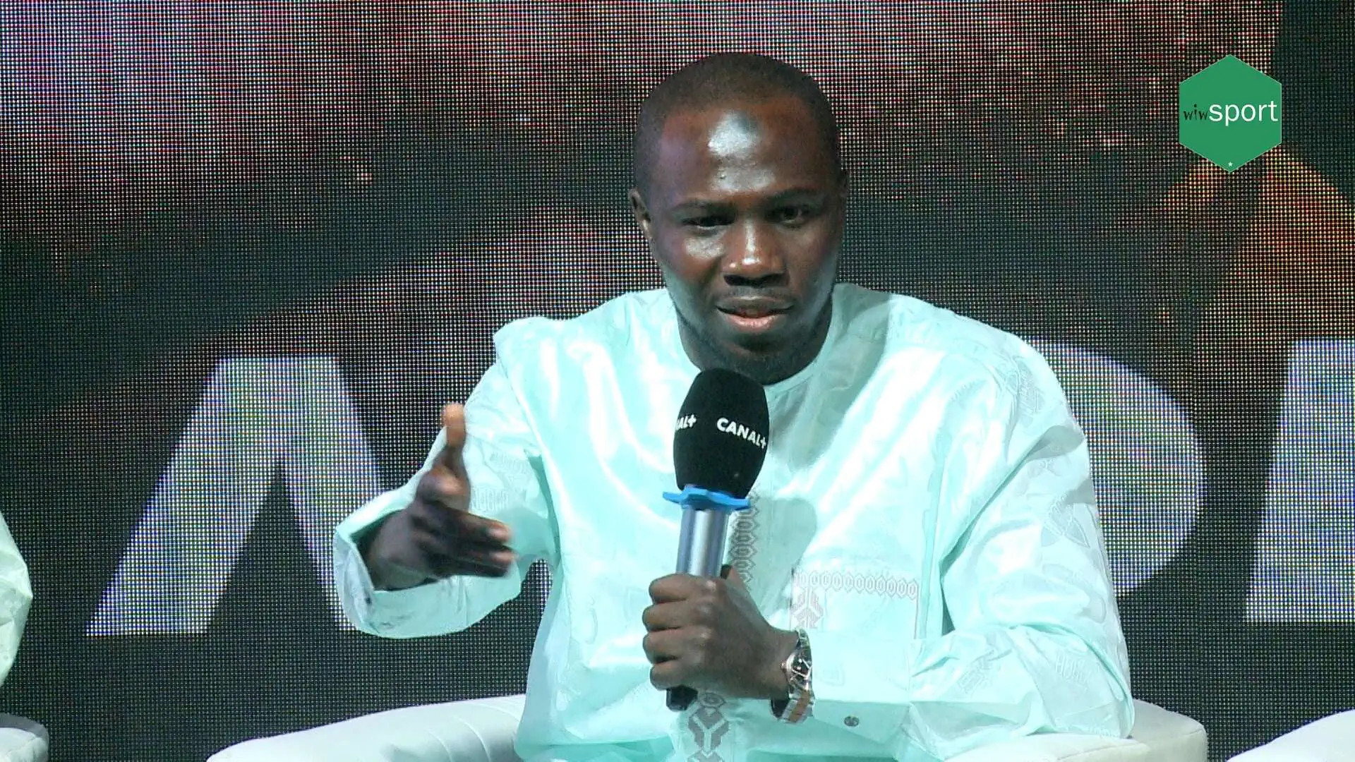 Lamb - Ibrahima Faye Beuz sur la signature de contrat avec Canal + : « La lutte attendait ce moment depuis plus de vingt ans, Gaston Mbengue et Luc Nicolaï en ont rêvé (…) C’est la fin du Pay Per View… » - wiwsport Lamb - Ibrahima Faye Beuz sur la signature de contrat avec Canal + : « La lutte attendait ce moment depuis plus de vingt ans, Gaston Mbengue et Luc Nicolaï en ont rêvé (…) C’est la fin du Pay Per View… » - wiwsport