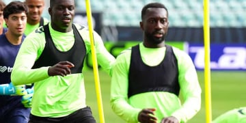 « La personne en soi est très humble, c'est une référence pour moi » : Les mots forts de Nobel Mendy pour Youssouf Sabaly - wiwsport