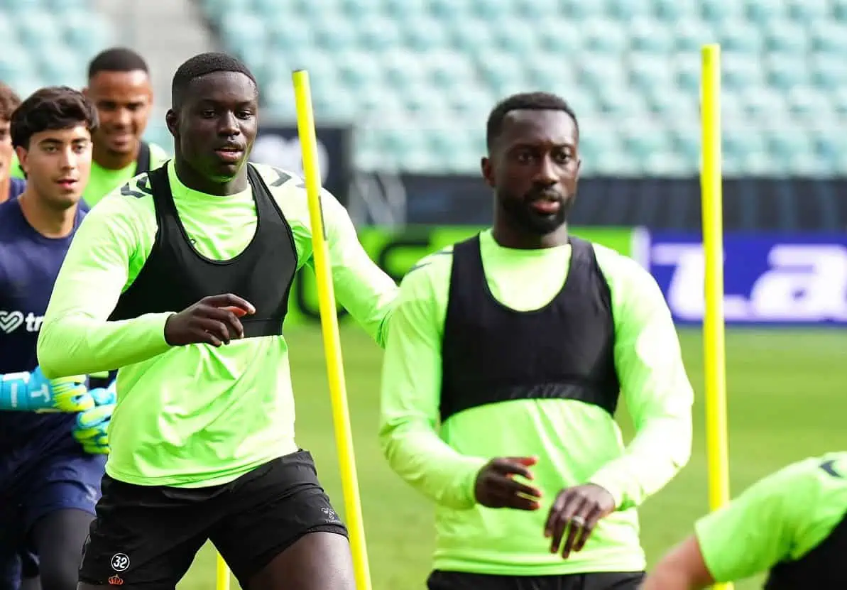 « La personne en soi est très humble, c'est une référence pour moi » : Les mots forts de Nobel Mendy pour Youssouf Sabaly - wiwsport