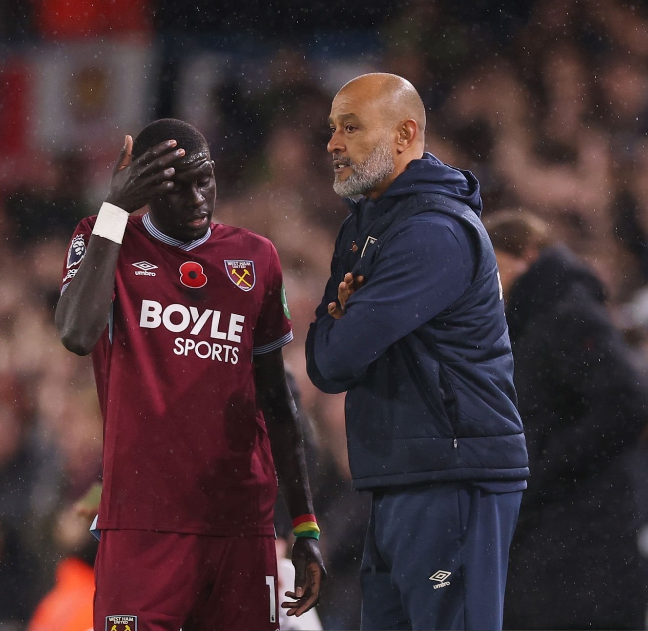 « Pour moi, El Hadji Malick Diouf est champion, point final » : L’entraîneur de West Ham, Nuno Espirito Santo, catégorique dans l'affaire Sénégal - Maroc - wiwsport « Pour moi, El Hadji Malick Diouf est champion, point final » : L’entraîneur de West Ham, Nuno Espirito Santo, catégorique dans l'affaire Sénégal - Maroc - wiwsport