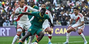 Foot : Les Lions célèbrent le sacre à la CAN et lancent idéalement leur préparation pour la Coupe du Monde par une victoire face au Pérou - wiwsport