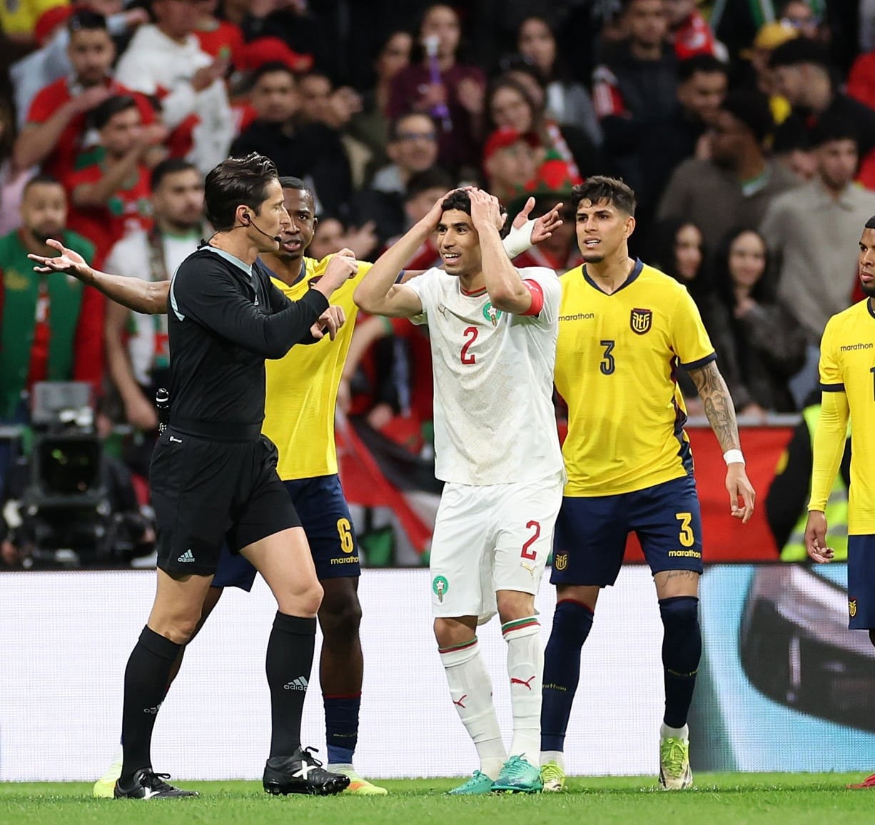 Foot : Finaliste malheureux de la CAN, le Maroc arrache péniblement le nul contre l’Equateur - wiwsport