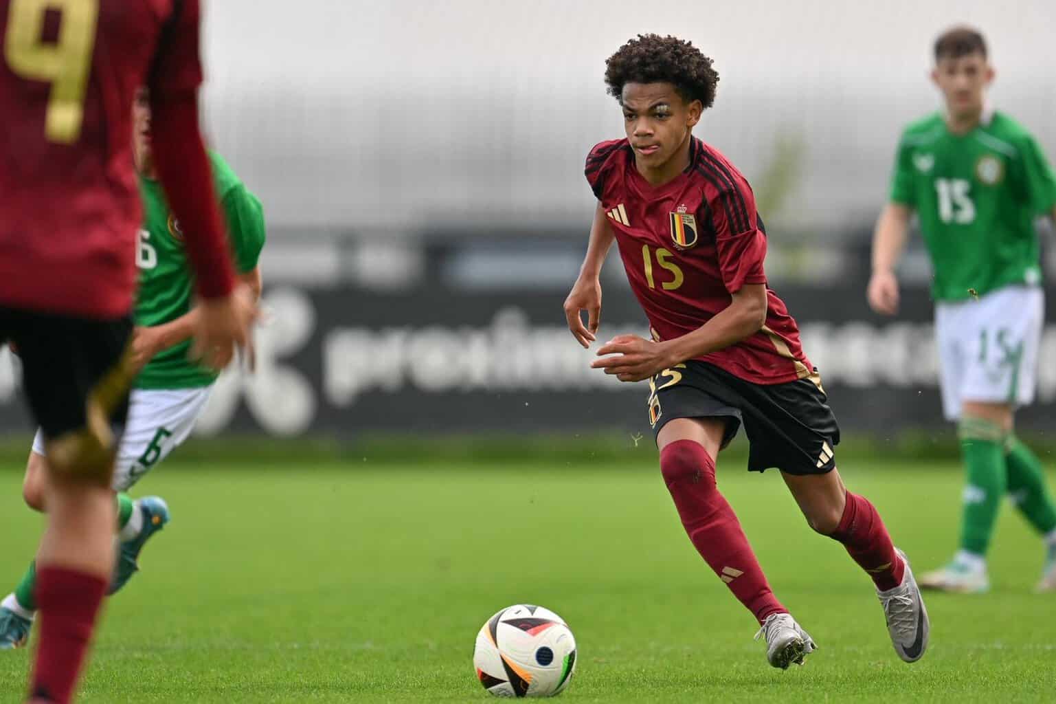 Interview – À la découverte de Saliou Dia (16 ans) « Être gaucher est un véritable avantage dans le football moderne » ! - wiwsport