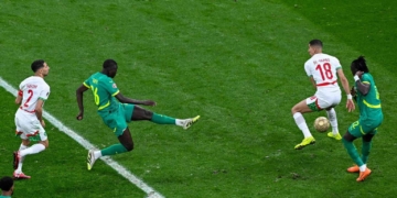 « Quand j'ai décidé de rejoindre la sélection, je voulais devenir quelqu’un dans mon pays » : Pape Gueye raconte comment il est devenu un joueur central de Villarreal et du Sénégal - wiwsport