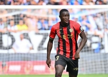 Nice : Antoine Mendy, 4e des défenseurs de Ligue 1 au classement des duels gagnés - wiwsport