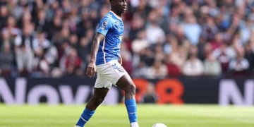 BIRMINGHAM, ENGLAND - APRIL 19: Habib Diarra of Sunderland in action during the Premier League match between Aston Villa and Sunderland at Villa Park on April 19, 2026 in Birmingham, England. (Photo by Richard Heathcote/Getty Images)