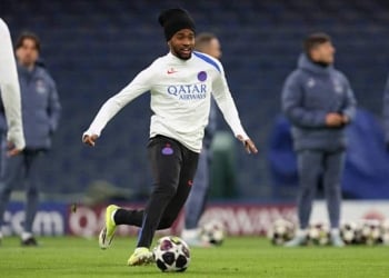 Paris Saint-Germain's French forward #49 Ibrahim Mbaye takes part in a team training session at Stamford Bridge, west London on March 16, 2026, on the eve of their UEFA Champions League, Last 16 second leg football match against Chelsea. (Photo by Toby Shepheard / AFP via Getty Images)
