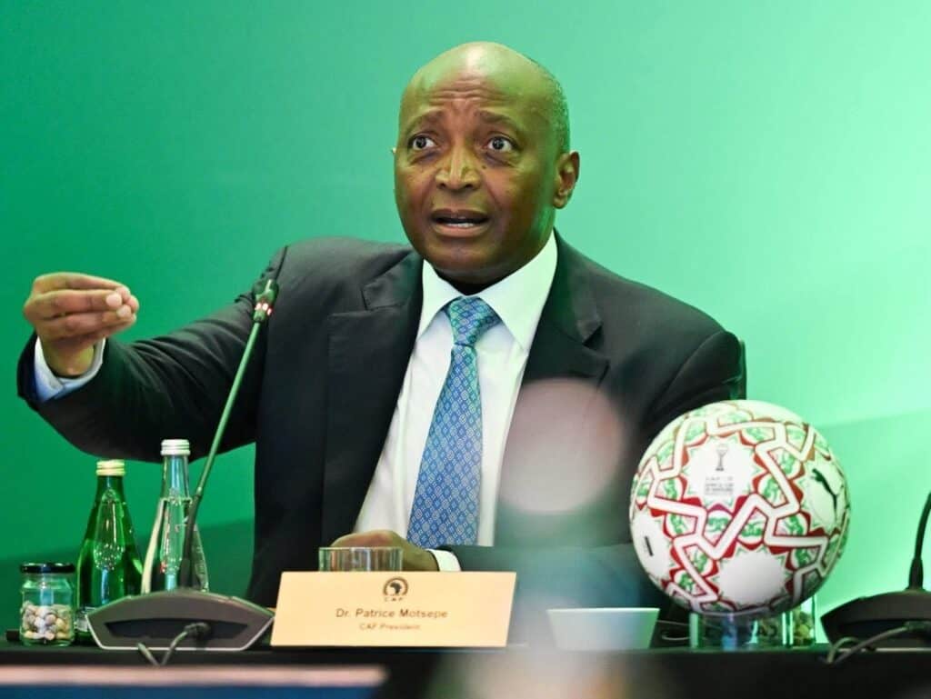 CAF - Patrice Motsepe attendu à Dakar ce mercredi pour rencontrer le Président de la République et le patron de la FSF ! - wiwsport