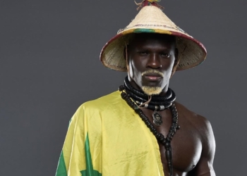 ARES - Moustapha Diakhaté promet l’enfer à Paulin Begai : « Demain ça va être la guerre (…) Il ne faut pas faire comme au premier combat, fuir et après aller pleurer pour dire j’ai gagné » - wiwsport ARES – Moustapha Diakhaté promet l’enfer à Paulin Begai : « Demain ça va être la guerre (…) Il ne faut pas faire comme au premier combat, fuir et après aller pleurer pour dire j’ai gagné »