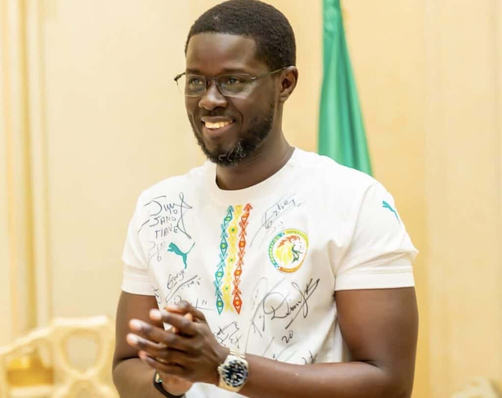 MMA - Le Président Bassirou Diomaye Faye salue le sacre de Moustapha Diakhaté à l’ARES 40 : « Une performance remarquable qui honore le Sénégal et confirme la valeur de nos champions sur toutes les scènes » - wiwsport