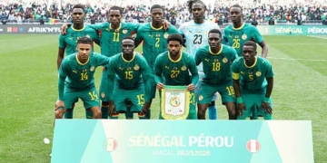 Only ten players turn up for the Senegal group photo during friendly match between Senegal and Peru at Stade de France on March 28, 2026 in Paris, France. (Photo by Dave Winter/Icon Sport via Getty Images)