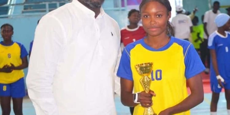 Handball – Finale cadette régionale : Aïcha Diew, MVP et héroïne du sacre de Yeumbeul - wiwsport