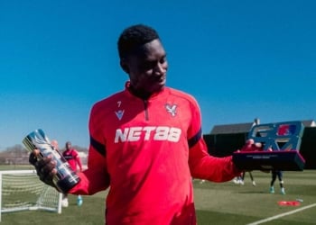 Ismaïla Sarr élu meilleur joueur du mois de mars à Crystal Palace, son but contre Tottenham sacré meilleur réalisation - wiwsport