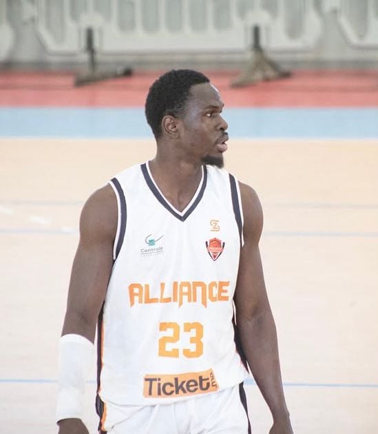Division Excellence (J24) : Pape Ndiaye porte l’AS Casablanca face à l’ASCEBB (67-58) - wiwsport Division Excellence (J24) : Pape Ndiaye porte l’AS Casablanca face à l’ASCEBB (67-58) - wiwsport