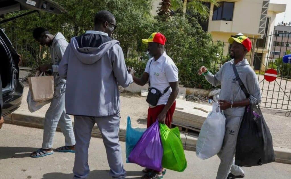 « C’était très éprouvant » : trois des 18 supporters sénégalais détenus au Maroc racontent leur calvaire - wiwsport « C’était très éprouvant » : trois des 18 supporters sénégalais détenus au Maroc racontent leur calvaire - wiwsport